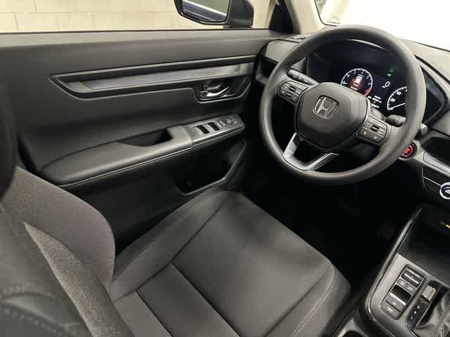 2025 Honda CR-V LX - Photo 12