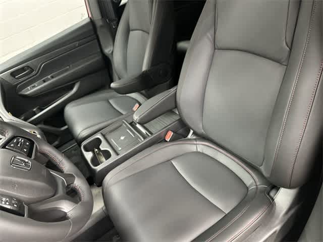 Thumbnail: 2026 Honda Odyssey - 10