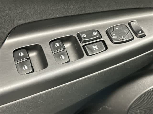 Thumbnail: 2019 Hyundai Kona - 20