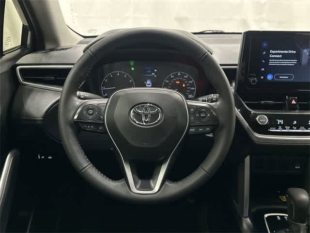 Thumbnail: 2023 Toyota Corolla Cross - 15