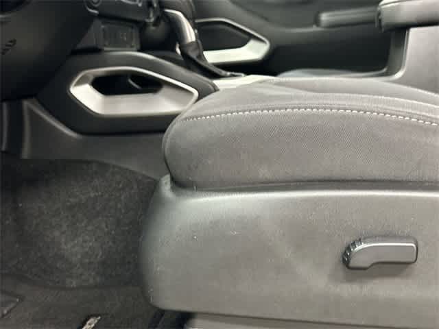 Thumbnail: 2022 Nissan Frontier - 26