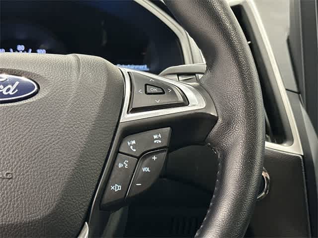 Thumbnail: 2022 Ford Edge - 18