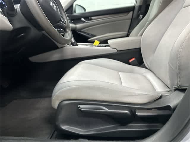 Thumbnail: 2019 Honda Accord - 26