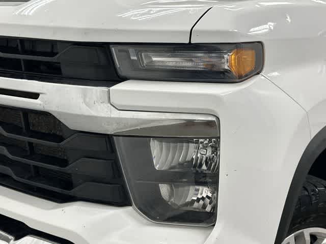 Thumbnail: 2024 Chevrolet Silverado 2500 - 32