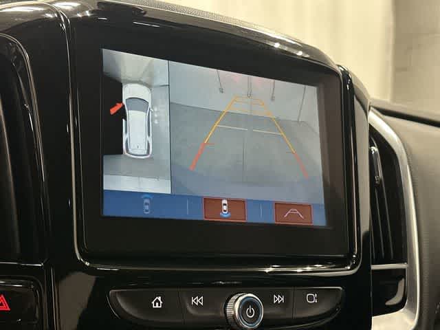 Thumbnail: 2019 Chevrolet Traverse - 23