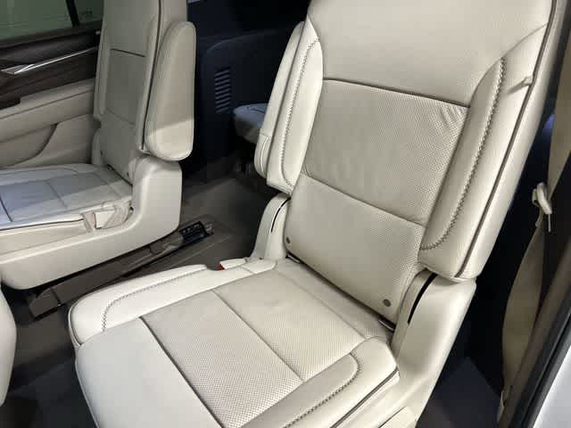 Thumbnail: 2021 GMC Yukon XL - 11