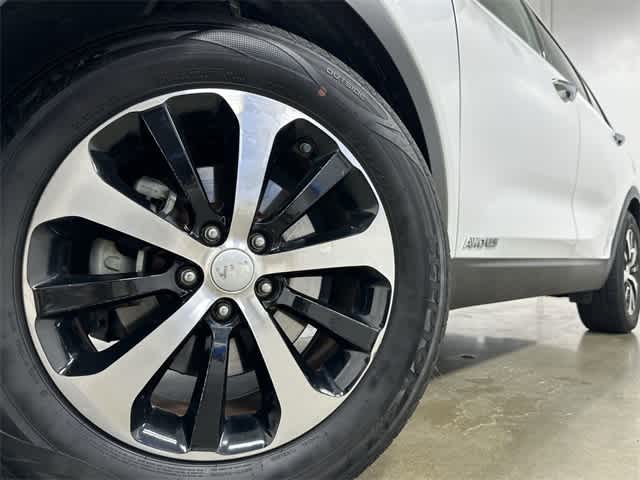 Thumbnail: 2017 Kia Sorento - 28