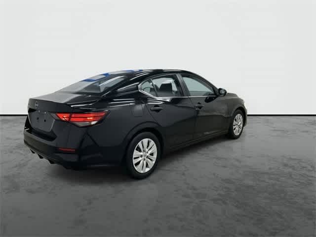 Thumbnail: 2024 Nissan Sentra - 4