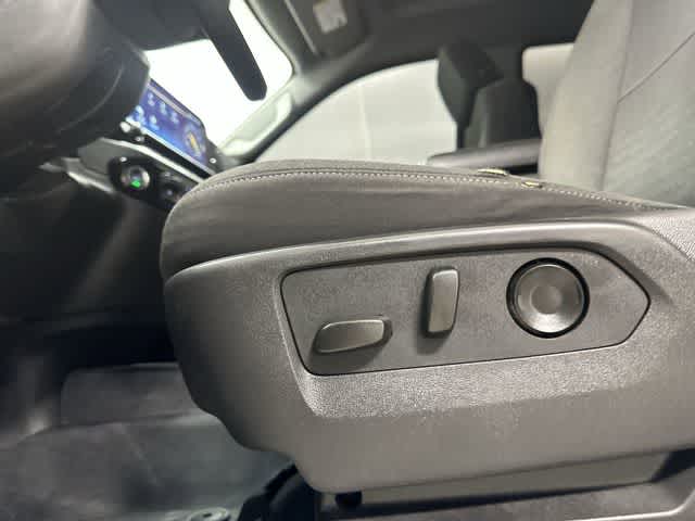 Thumbnail: 2024 Chevrolet Silverado 2500 - 27