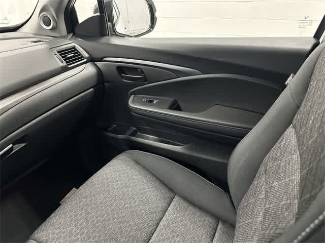 Thumbnail: 2025 Honda Ridgeline - 13