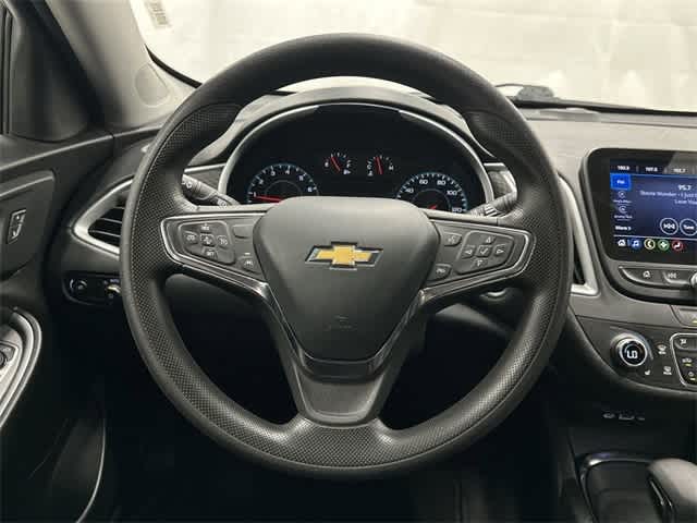Thumbnail: 2024 Chevrolet Malibu - 15