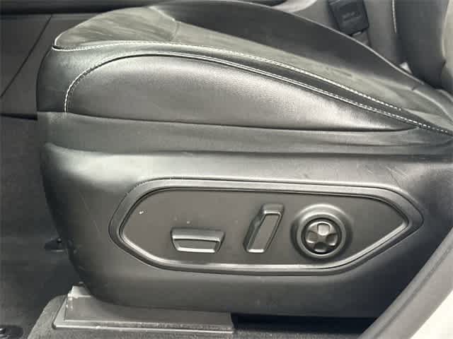 Thumbnail: 2023 Jeep Grand Cherokee - 24