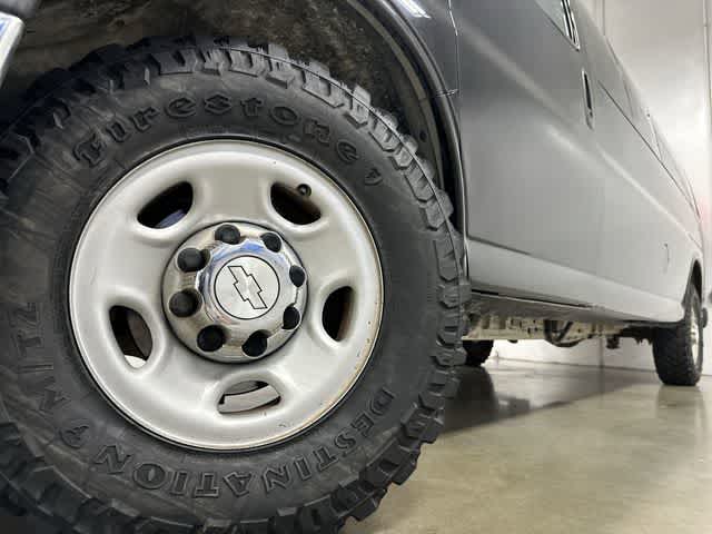 Thumbnail: 2018 Chevrolet Express - 25