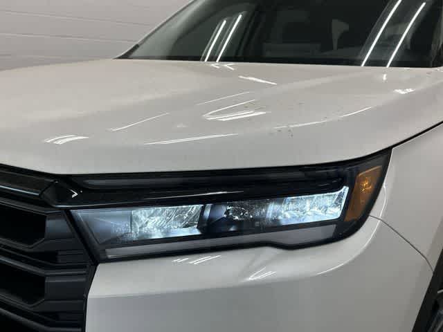 Thumbnail: 2026 Honda Pilot - 32