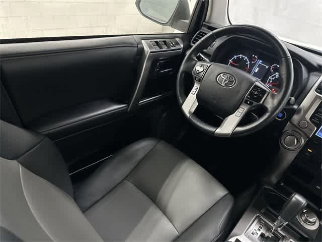 Thumbnail: 2024 Toyota 4Runner - 12