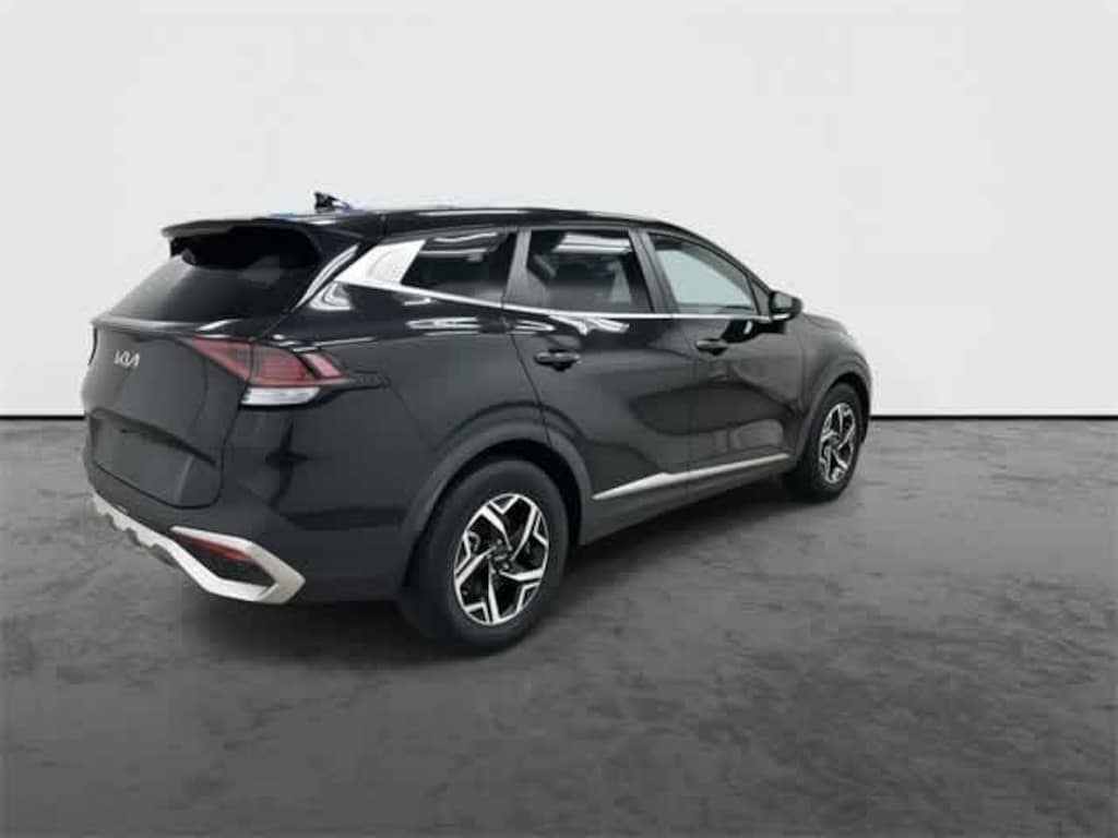 Used 2023 Kia Sportage LX SUV