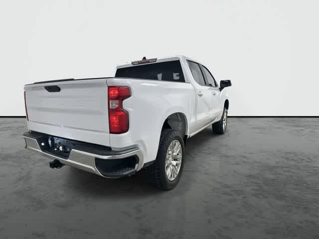 Thumbnail: 2021 Chevrolet Silverado 1500 - 3