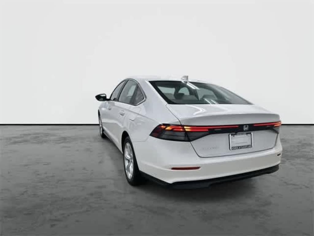 Certified 2025 Honda Accord LX Sedan