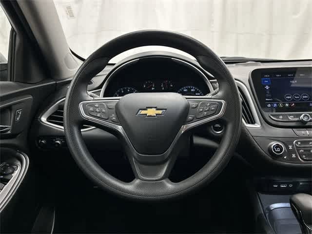 Thumbnail: 2023 Chevrolet Malibu - 15