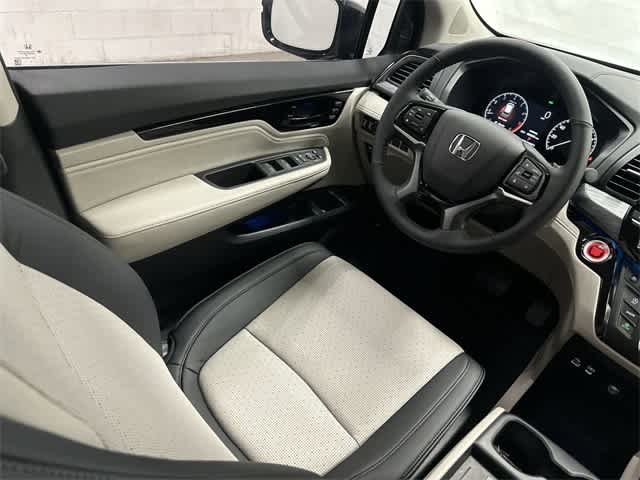 Thumbnail: 2026 Honda Odyssey - 12