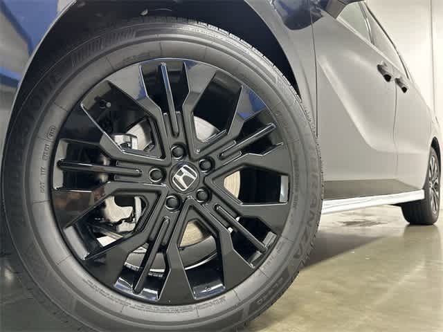 Thumbnail: 2026 Honda Odyssey - 25