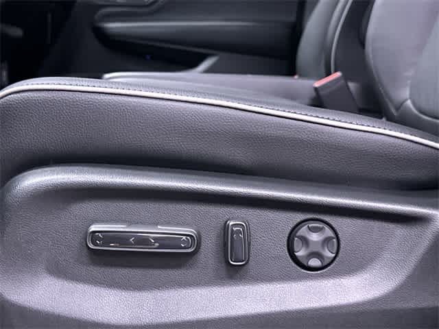 2025 Honda Odyssey Elite 27