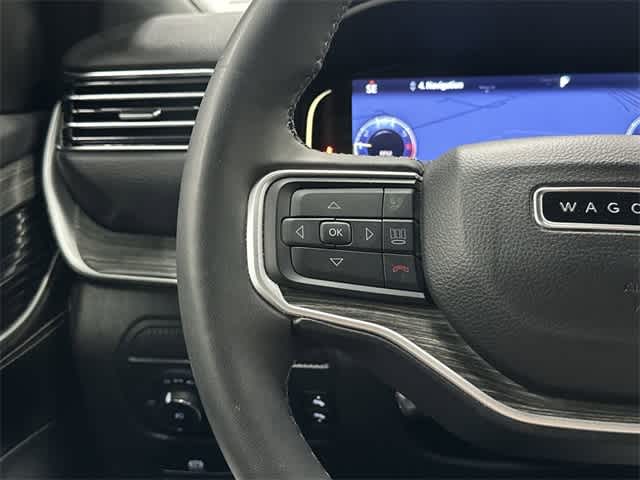 Thumbnail: 2023 Jeep Wagoneer - 17