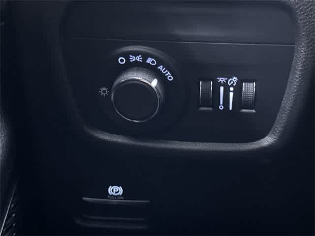 2023 Jeep Grand Cherokee Laredo 20