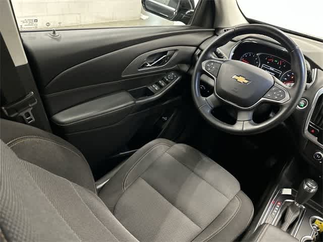 Thumbnail: 2019 Chevrolet Traverse - 12
