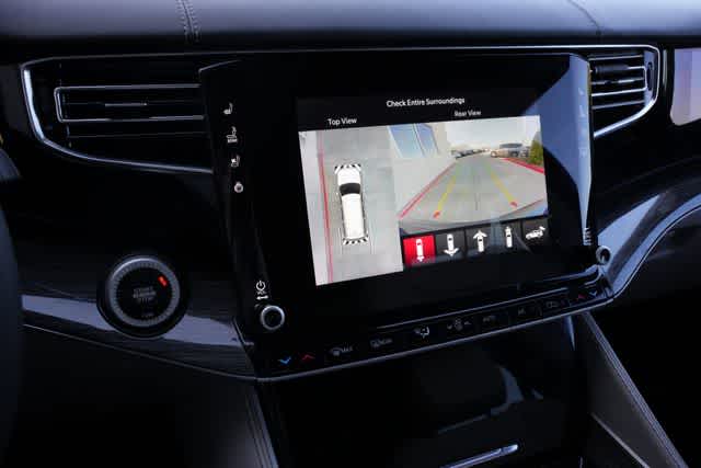 Thumbnail: 2022 Jeep Wagoneer - 14