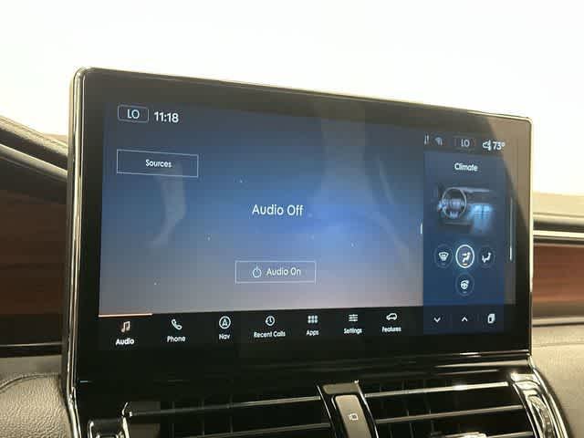 Thumbnail: 2024 Lincoln Navigator - 22