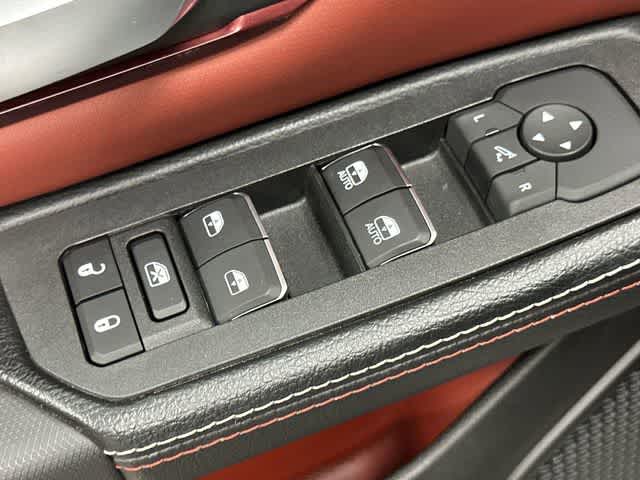 Thumbnail: 2025 RAM 1500 - 20