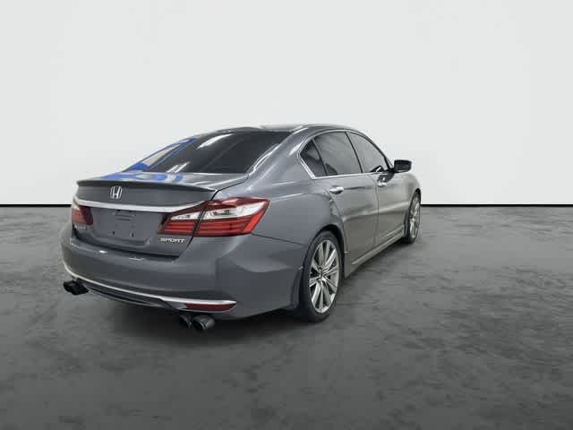 Thumbnail: 2016 Honda Accord - 3