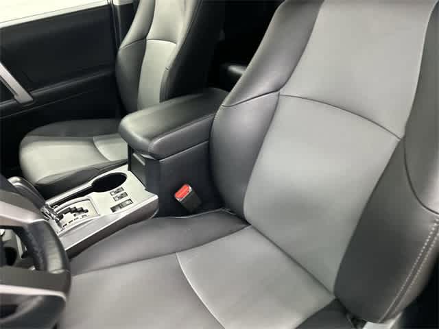 Thumbnail: 2024 Toyota 4Runner - 10