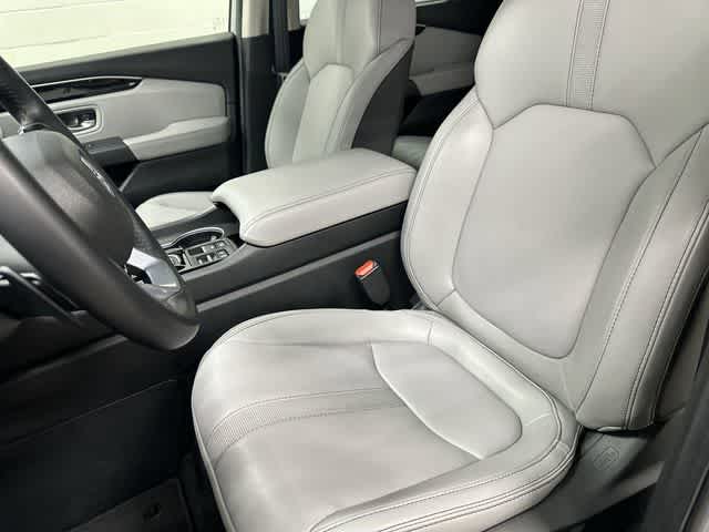 Thumbnail: 2025 Honda Pilot - 10