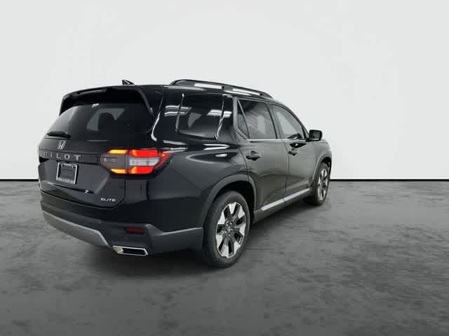 Thumbnail: 2026 Honda Pilot - 3