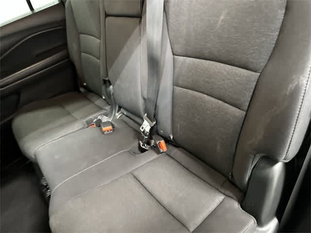 Thumbnail: 2020 Honda Passport - 11