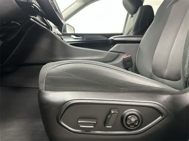 Thumbnail: 2023 Jeep Grand Cherokee - 26