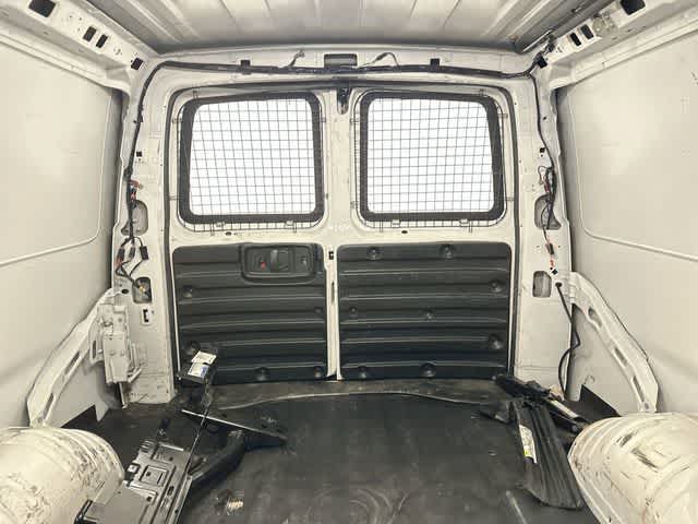 Thumbnail: 2018 GMC Savana - 14