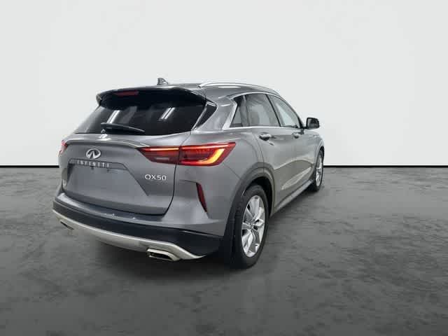 Thumbnail: 2020 INFINITI QX50 - 3