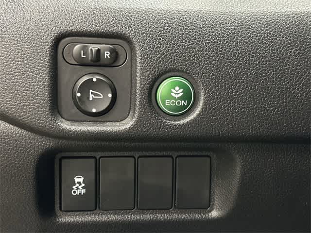 Thumbnail: 2018 Honda Pilot - 19