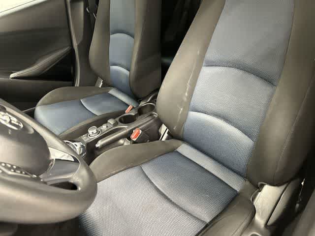 Thumbnail: 2018 Toyota Yaris iA - 10