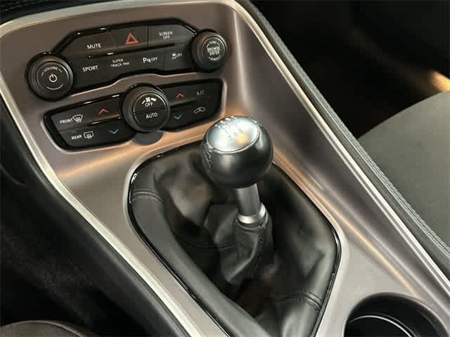 Thumbnail: 2022 Dodge Challenger - 24