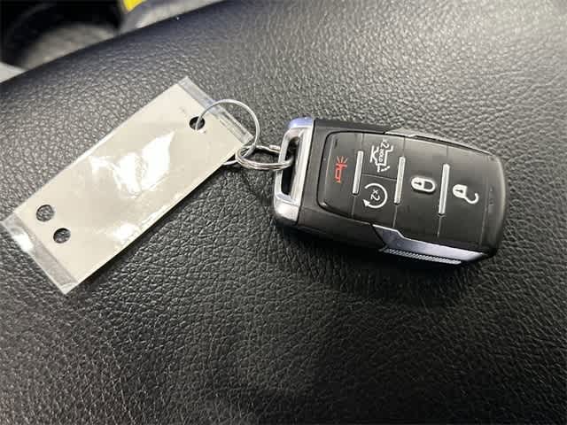 Thumbnail: 2025 RAM 1500 - 33