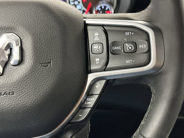 Thumbnail: 2025 RAM 1500 - 18