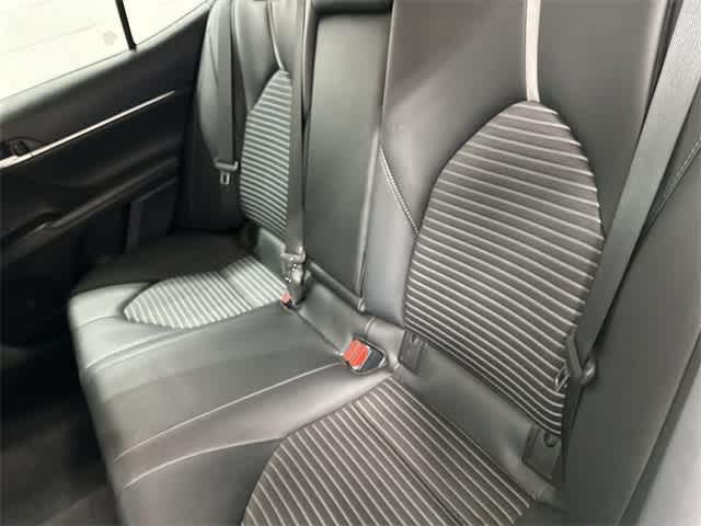 Thumbnail: 2020 Toyota Camry - 11