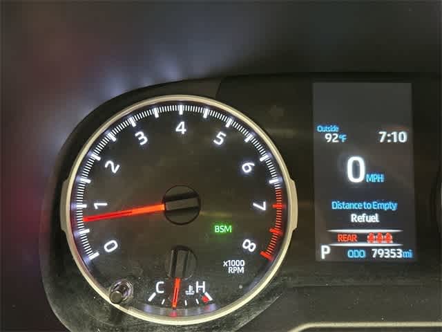 Thumbnail: 2019 Toyota RAV4 - 16