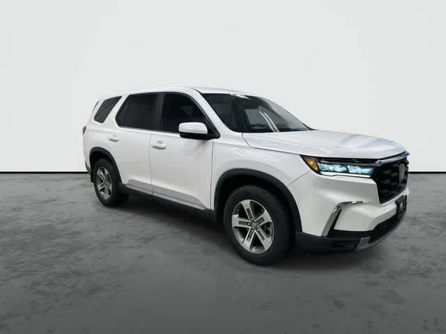 Thumbnail: 2023 Honda Pilot - 5