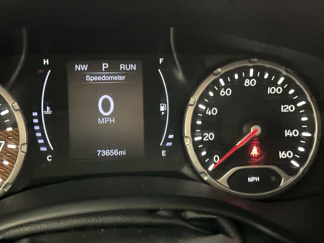 Thumbnail: 2019 Jeep Renegade - 15