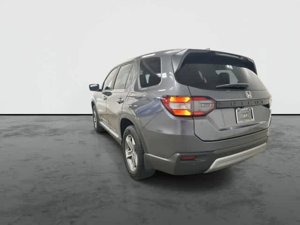 Certified 2025 Honda Pilot EX-L SUV
